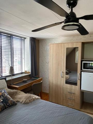 Apartament Tinyhouse Woody At The Water Zaandam Zewnętrze zdjęcie